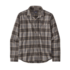 Patagonia Men's Long-Sleeved Cotton in Conversion Lightweight Fjord Flannel Shirt BEFG Beach Plaid: Forge Grey