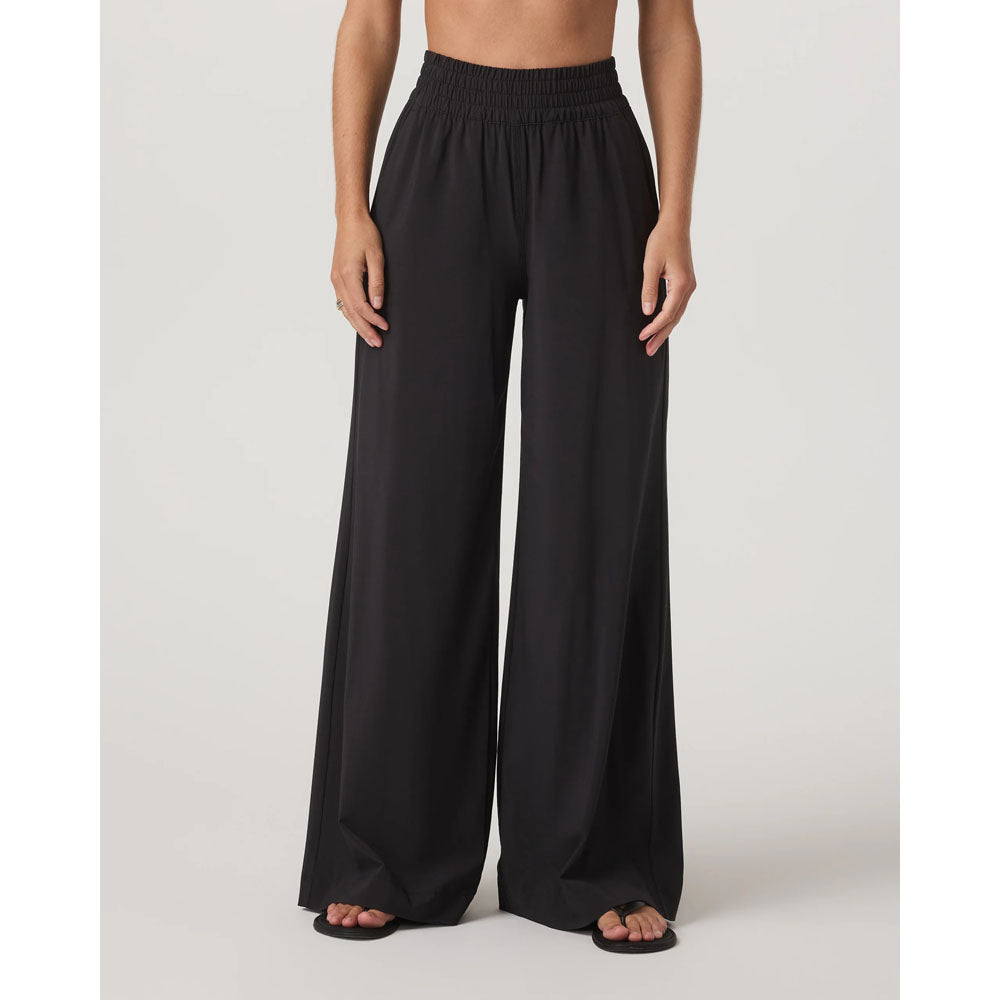 Vuori Womens Villa Wideleg Pant Black