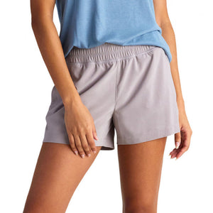 Free Fly Apparel Women's Pull-On Breeze Short ilver Stone / S