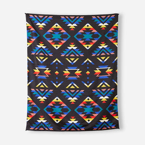 Nomadix Festival Blanket: Tie-dye Black And White Cascades Multi
