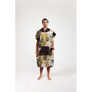 Nomadix Changing Poncho Monstera Green Pink
