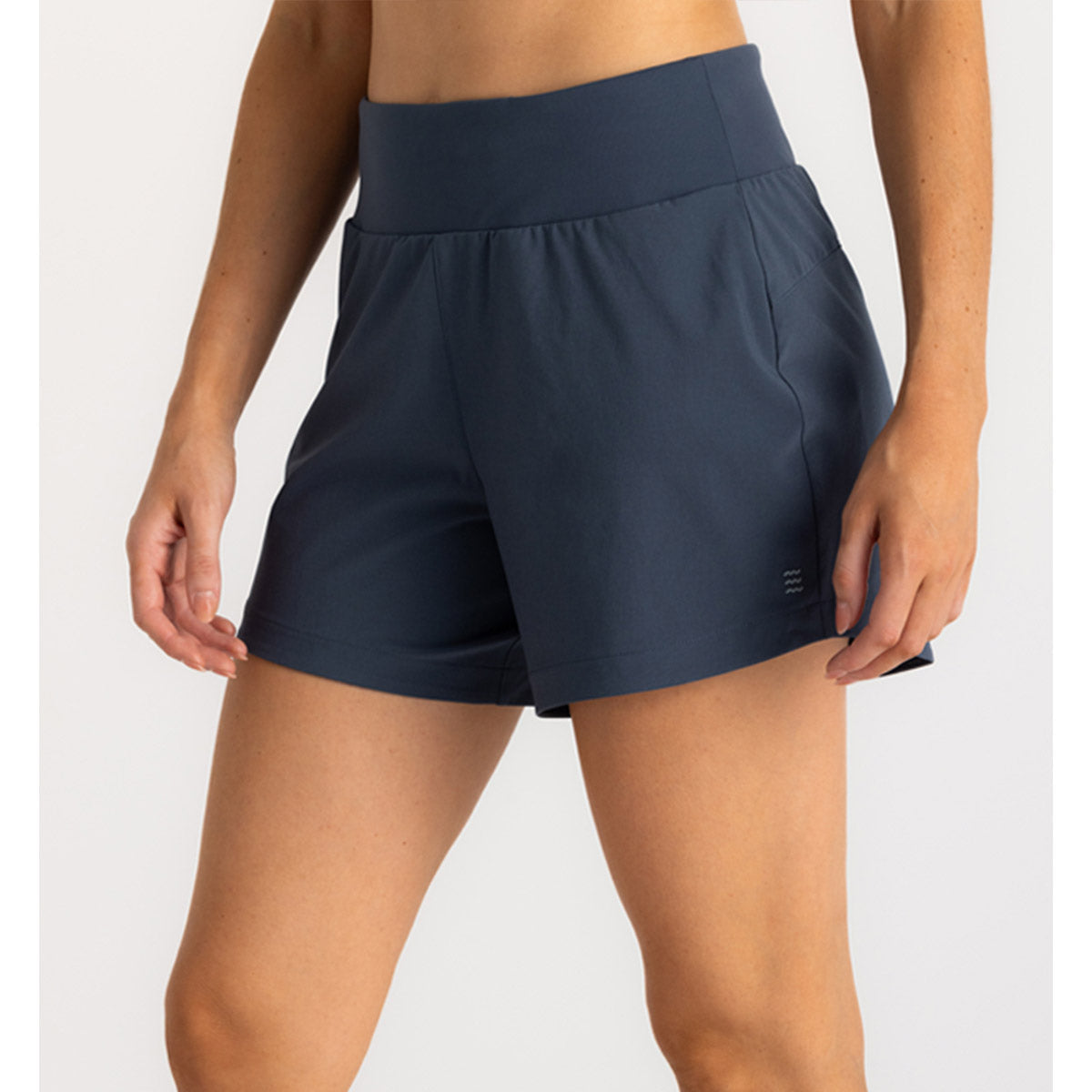 Free Fly Apparel Women&#39;s Bamboo-Lined Active Breeze Short - 5&quot; Blue Dusk II
