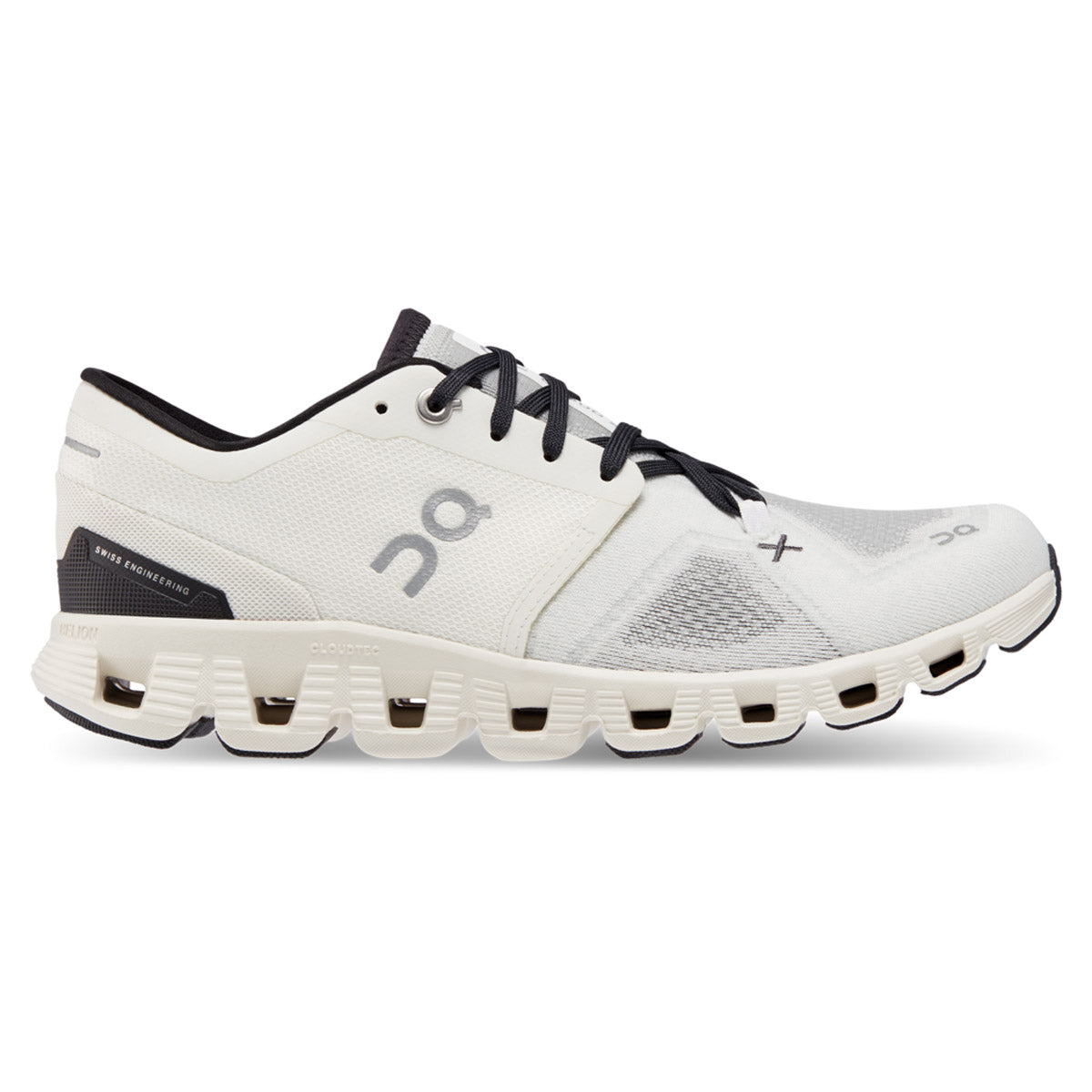 On Running Women&#39;s Cloud X 3 White | Black