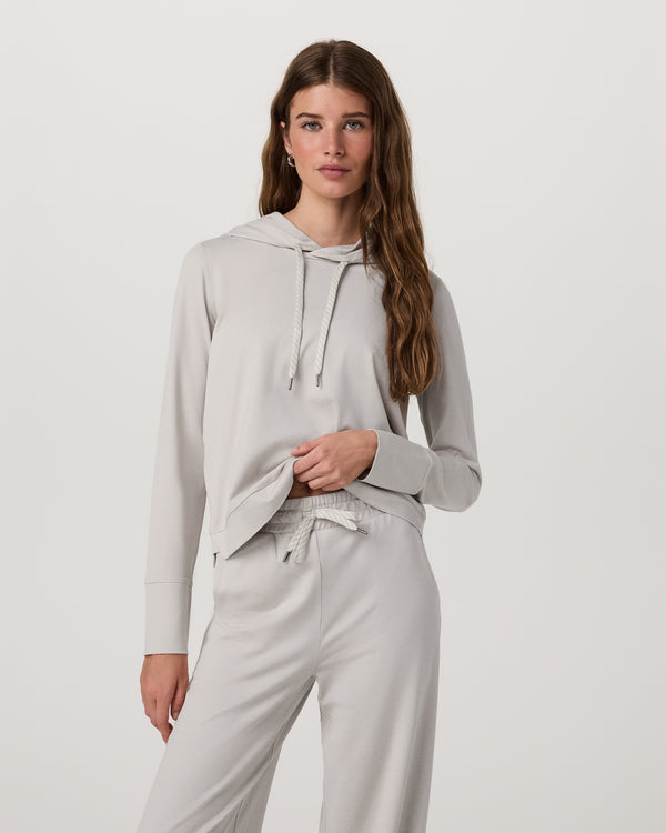 Vuori Womens Halo Essential Hoodie HEE Ecru Heather